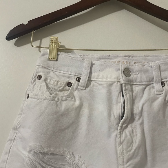 American Eagle Outfitters White Jean Shorts - Picture 4 of 9
